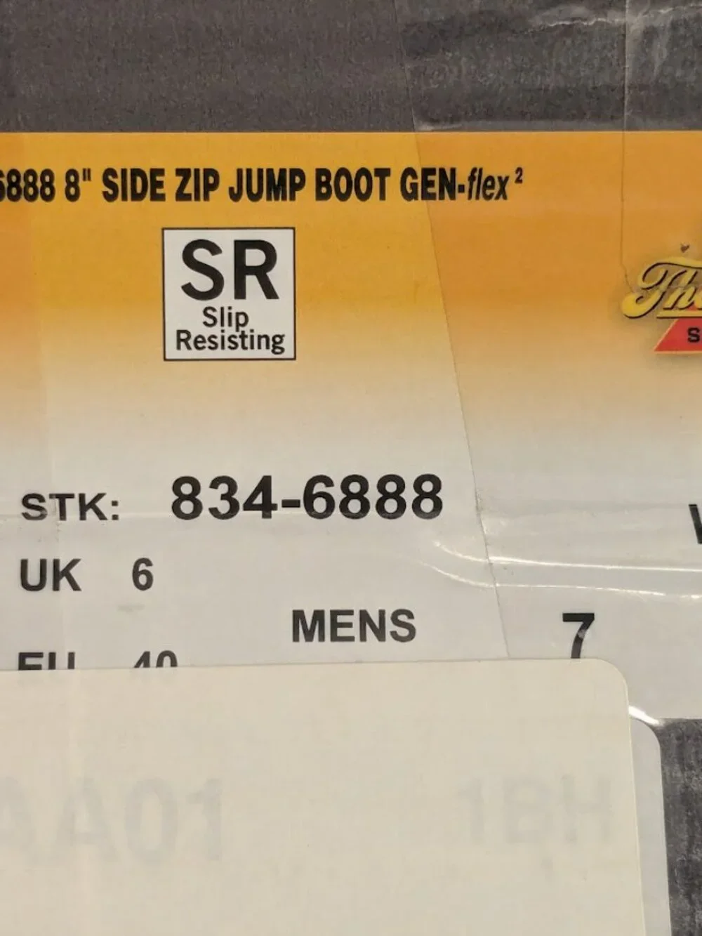 LIKE NEW Men's SIZE 7 WIDE - 8